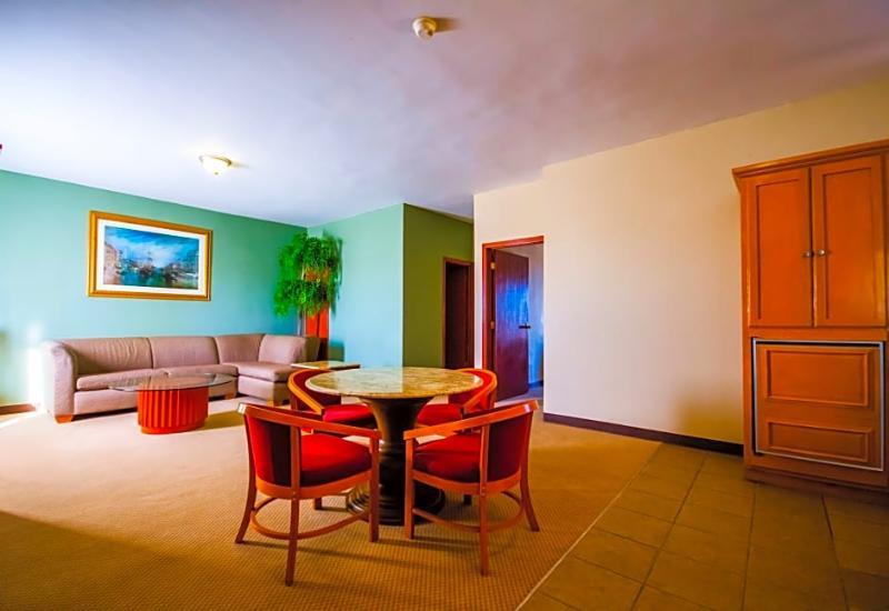 Hotel Consulado Inn Сьюдад-Хуарес Экстерьер фото